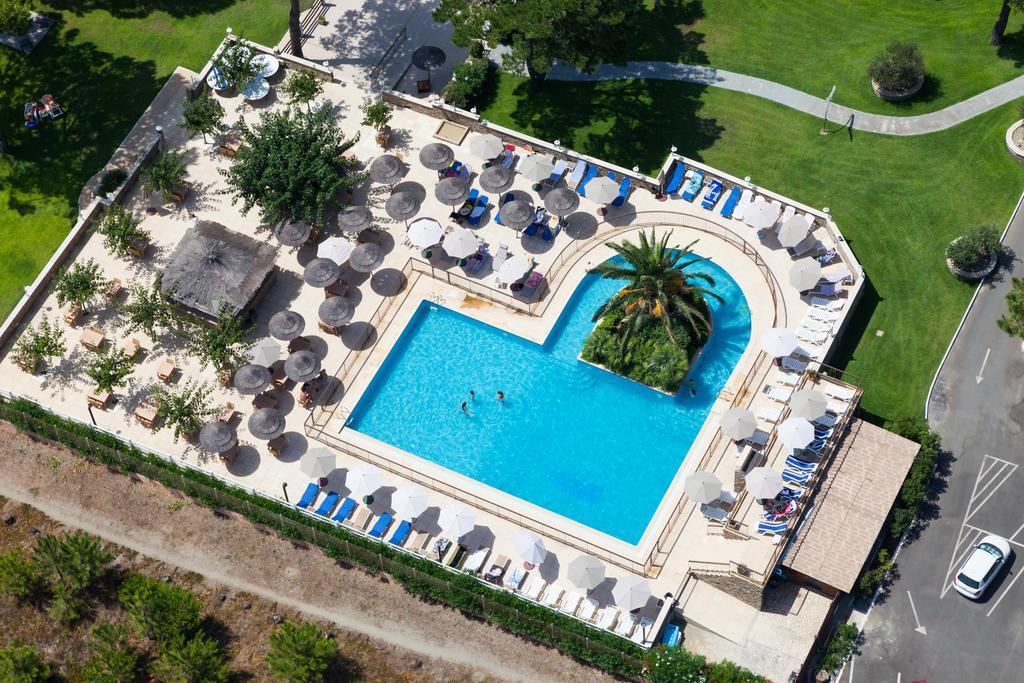 Hotel La Lagune Lucciana  Buitenkant foto